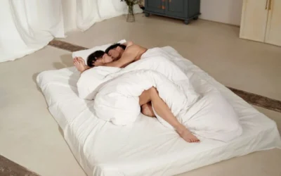 ¿Es normal que mi pareja no quiera experimentar en la cama?